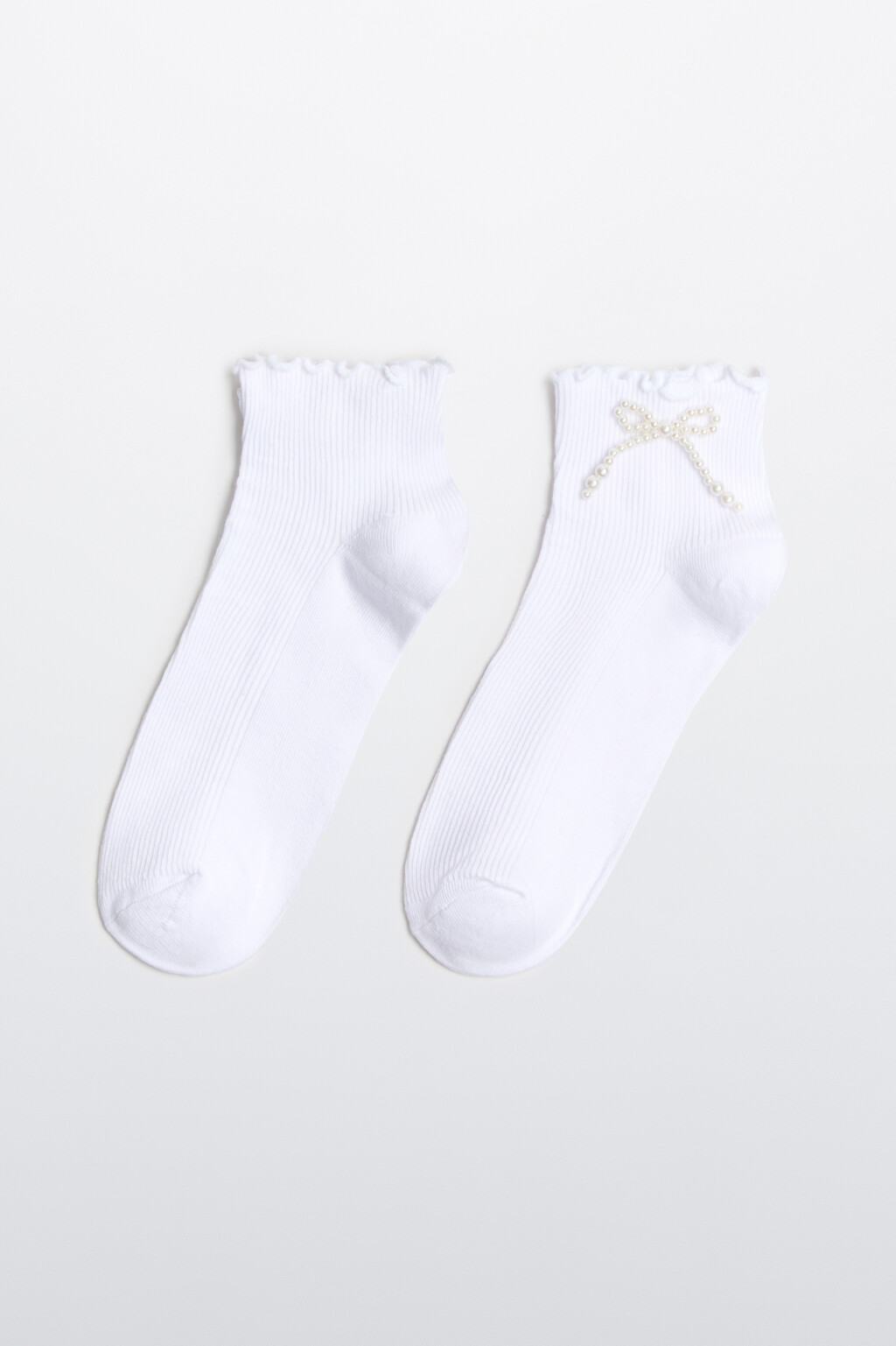 Носки с оборками и бантами из бусин - цвет белый - 1