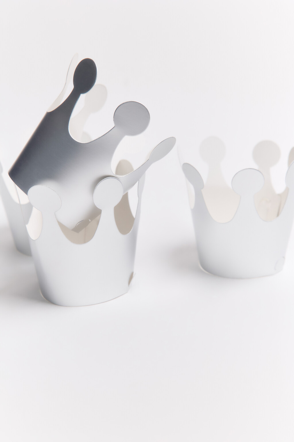 Корона карнавальная (4 штуки) - цвет серый - 1