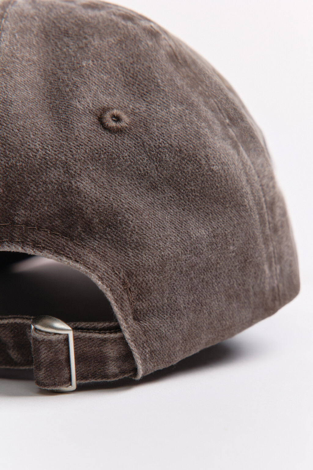 Бейсболка с вареным эффектом и вышивкой - цвет коричневый - 3