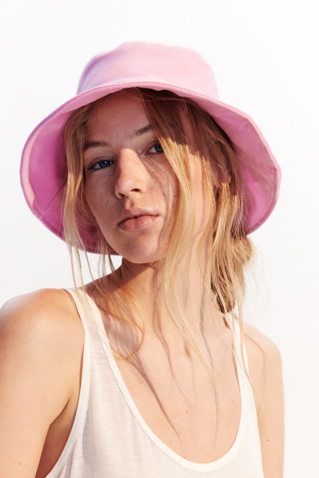 Панама хлопковая с узкими полями - цвет бежевый - 1