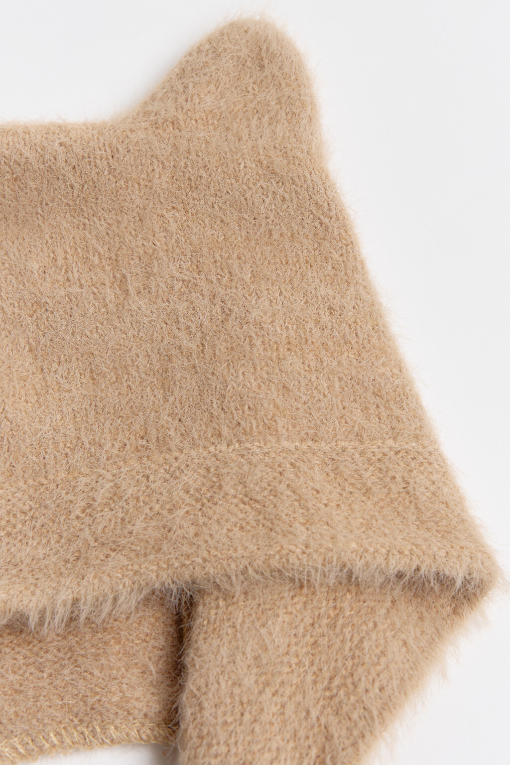 Шапка-чепчик с ушками и завязками - цвет бежевый - 2