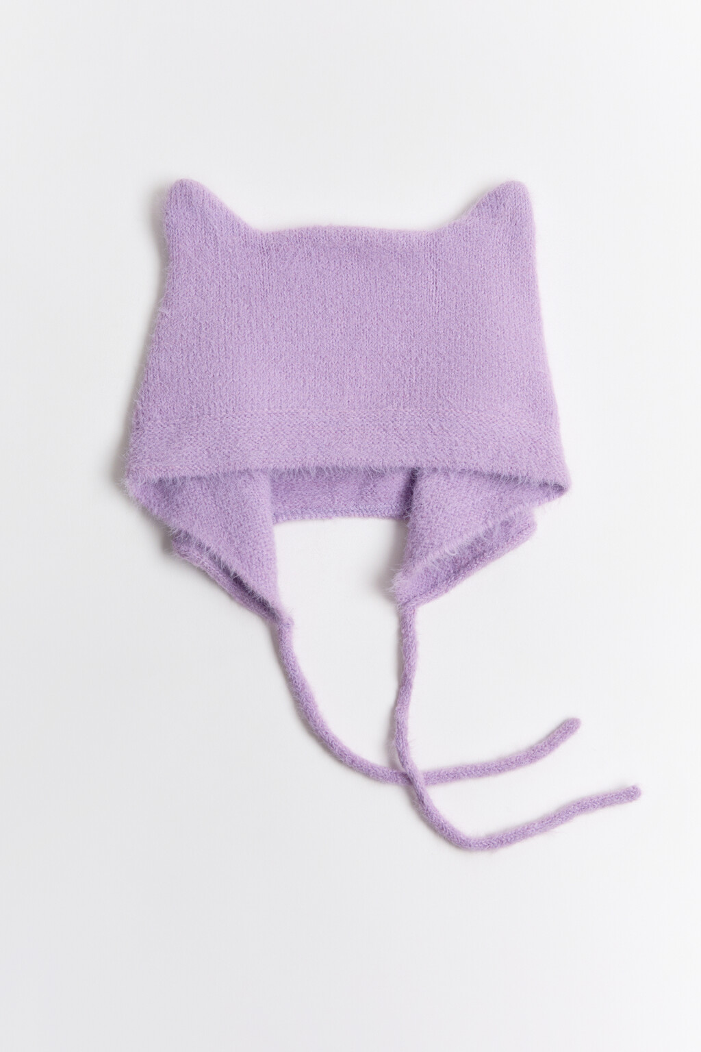 Шапка-чепчик с ушками и завязками - цвет сиреневый - 3