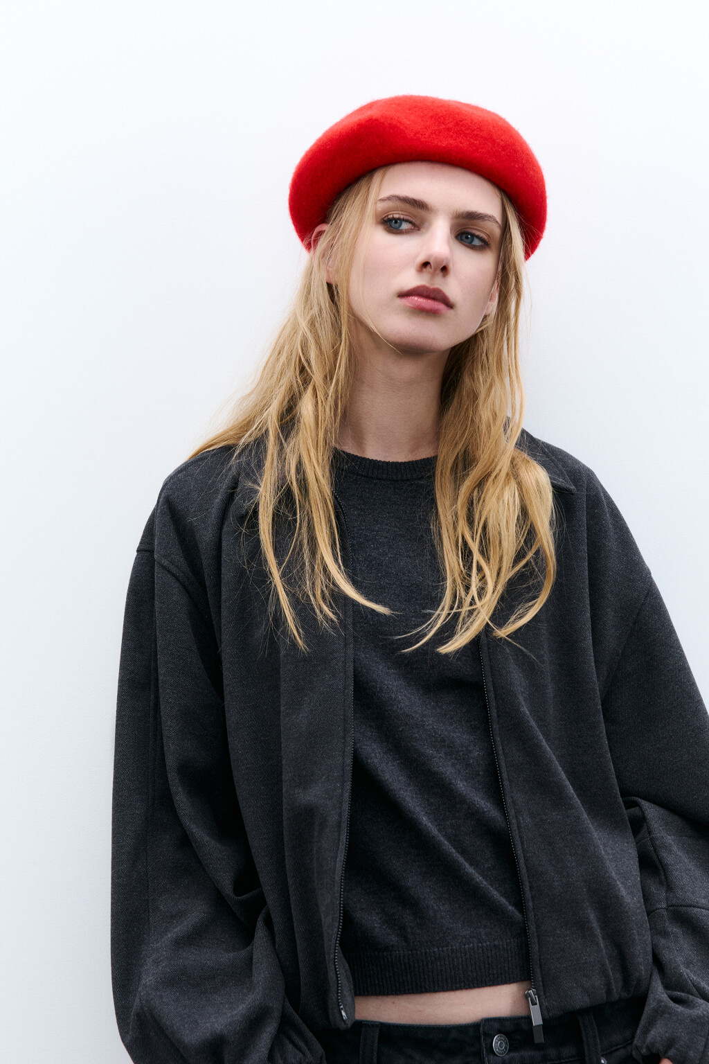 Берет круглый шерстяной - цвет красный - 1