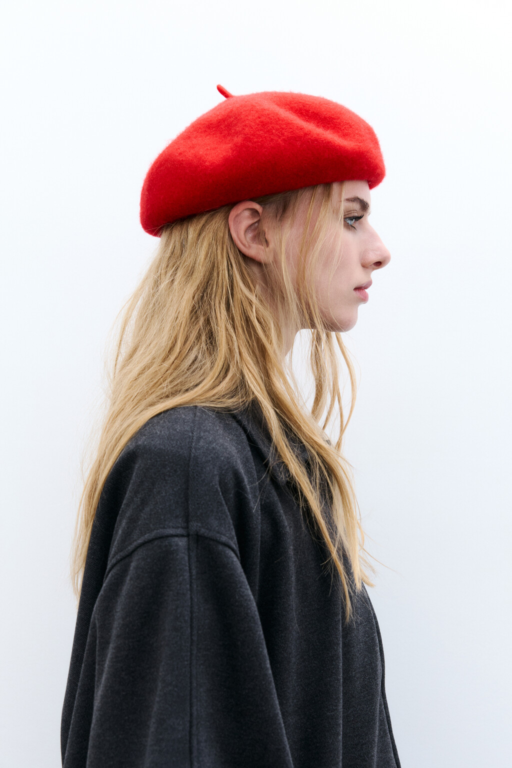 Берет круглый шерстяной - цвет красный - 2