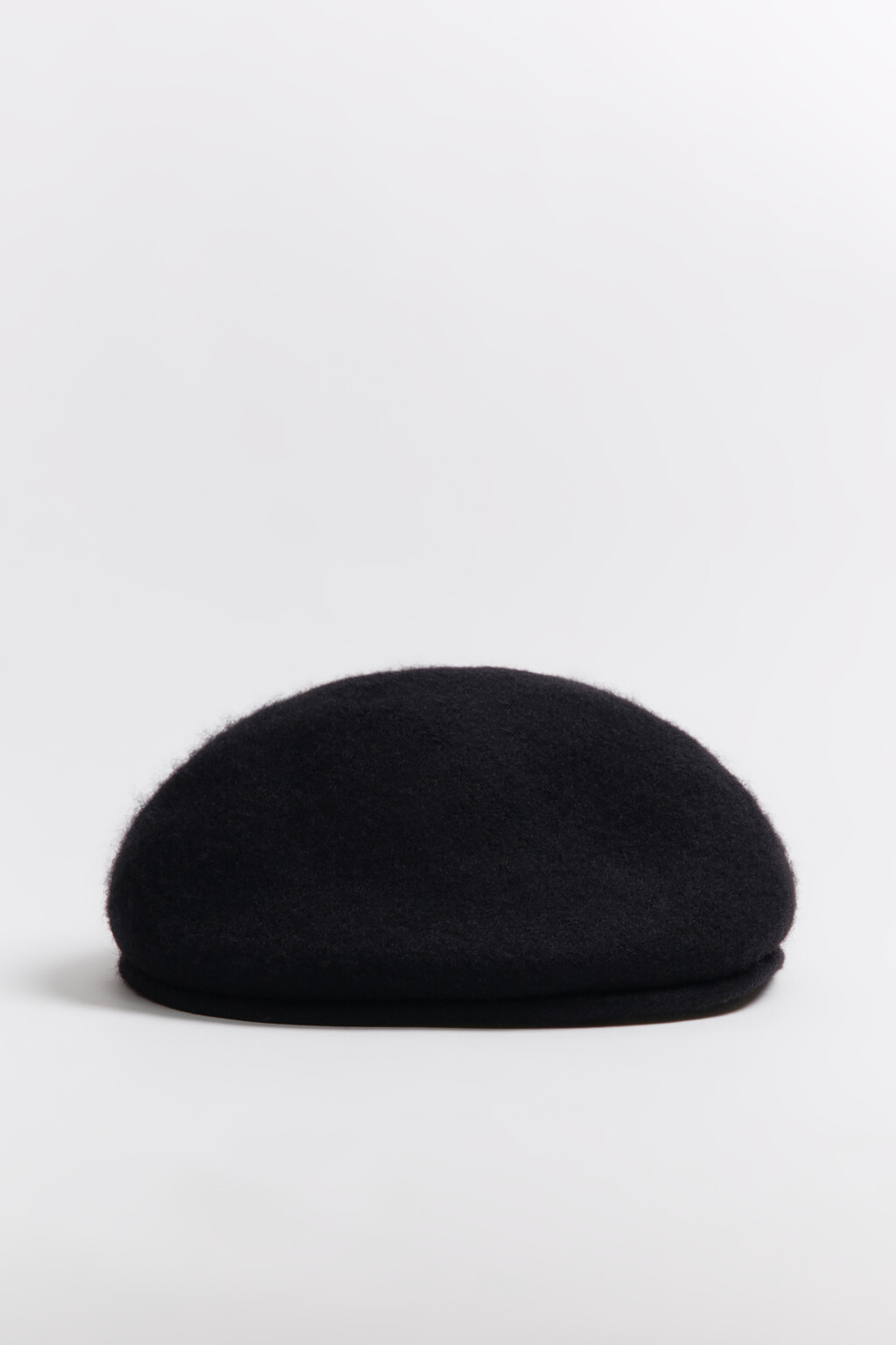 Берет-кепи из натуральной шерсти - цвет черный - 1