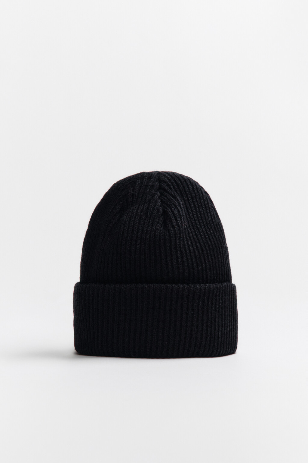 Шапка унисекс вязаная в рубчик - цвет черный - 1