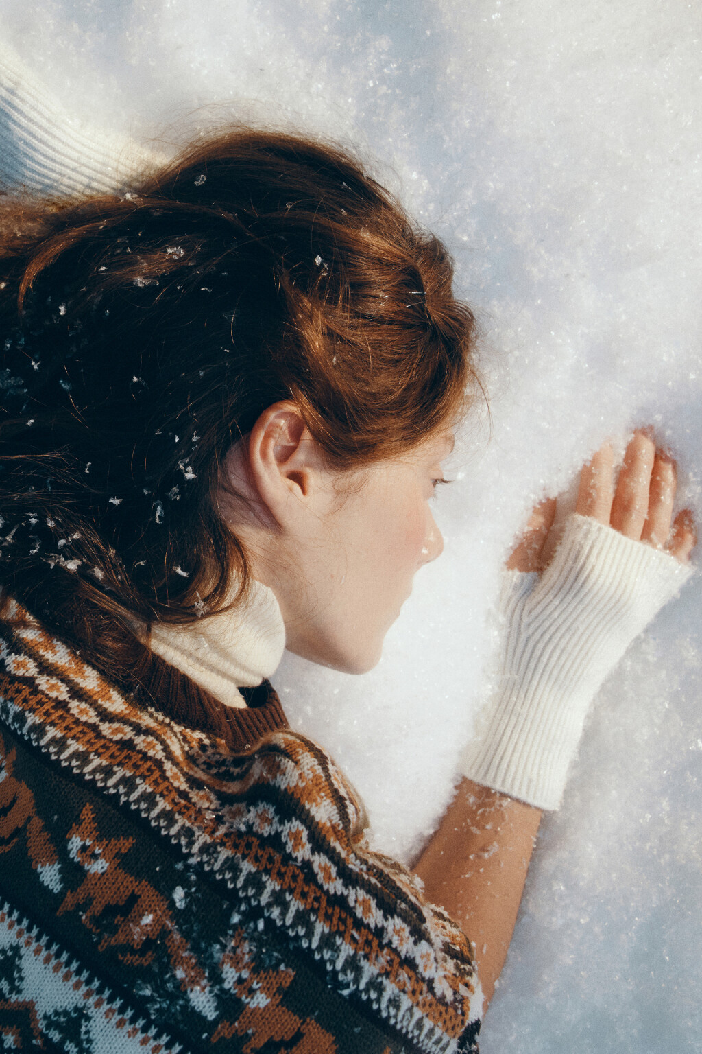 Перчатки-митенки вязаные в рубчик - цвет молочный - 1