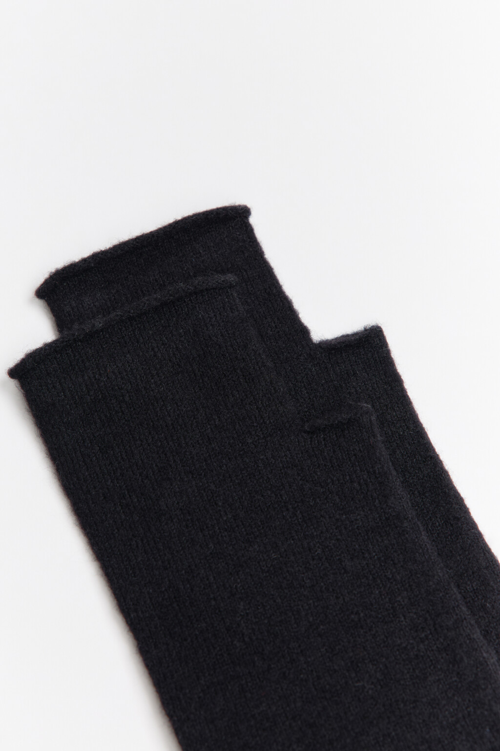 Митенки трикотажные с шерстью - цвет черный - 2