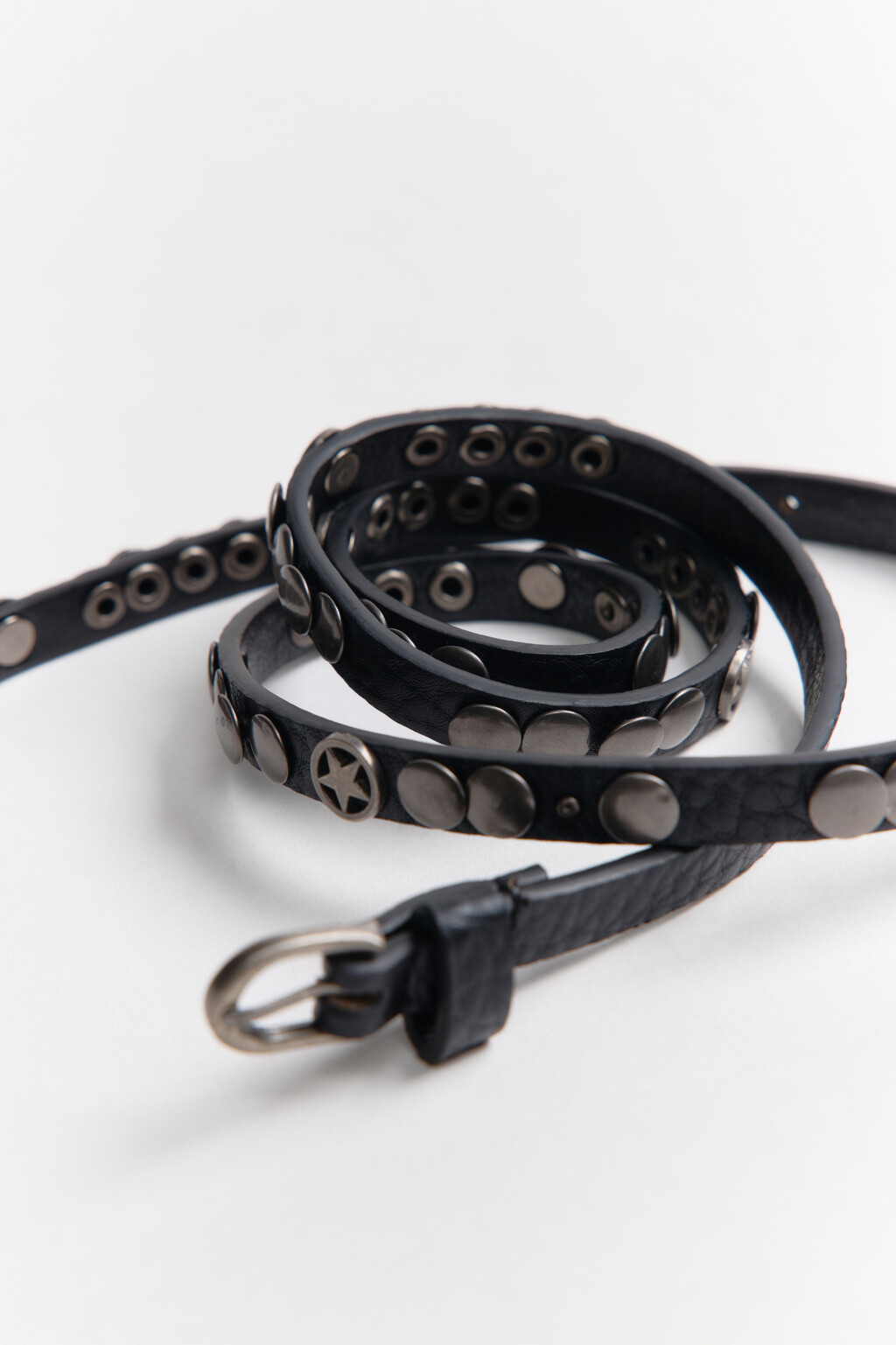 Ремень с металлическим декором - цвет черный - 3