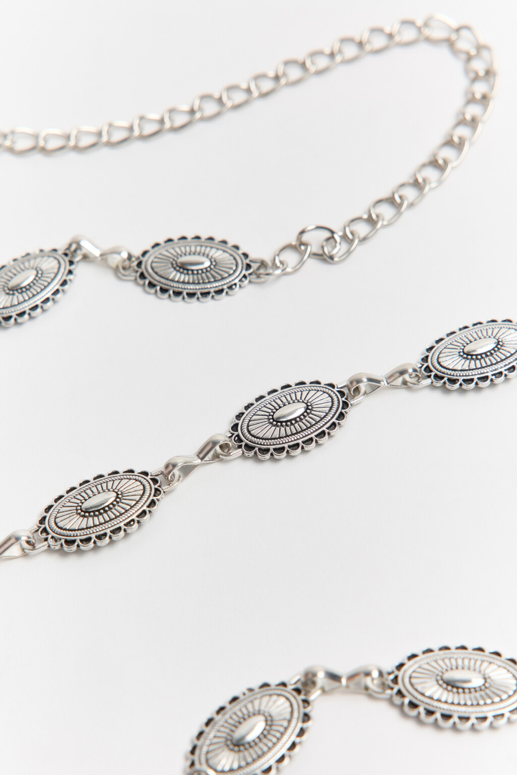 Цепь на бедра с орнаментом - цвет серый - 5