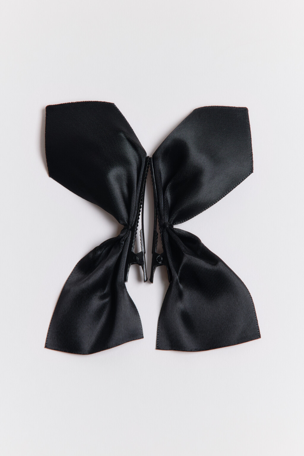 Набор заколок с бантами (2 штуки) - цвет черный - 2