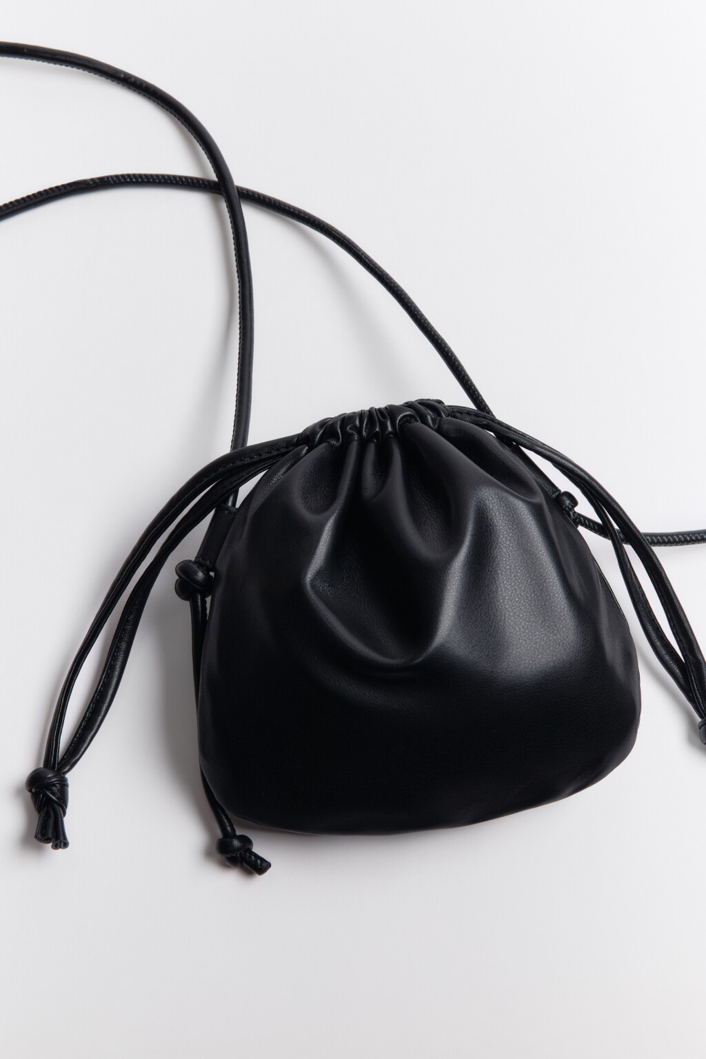 Сумка-мешочек с завязками - цвет черный - 4