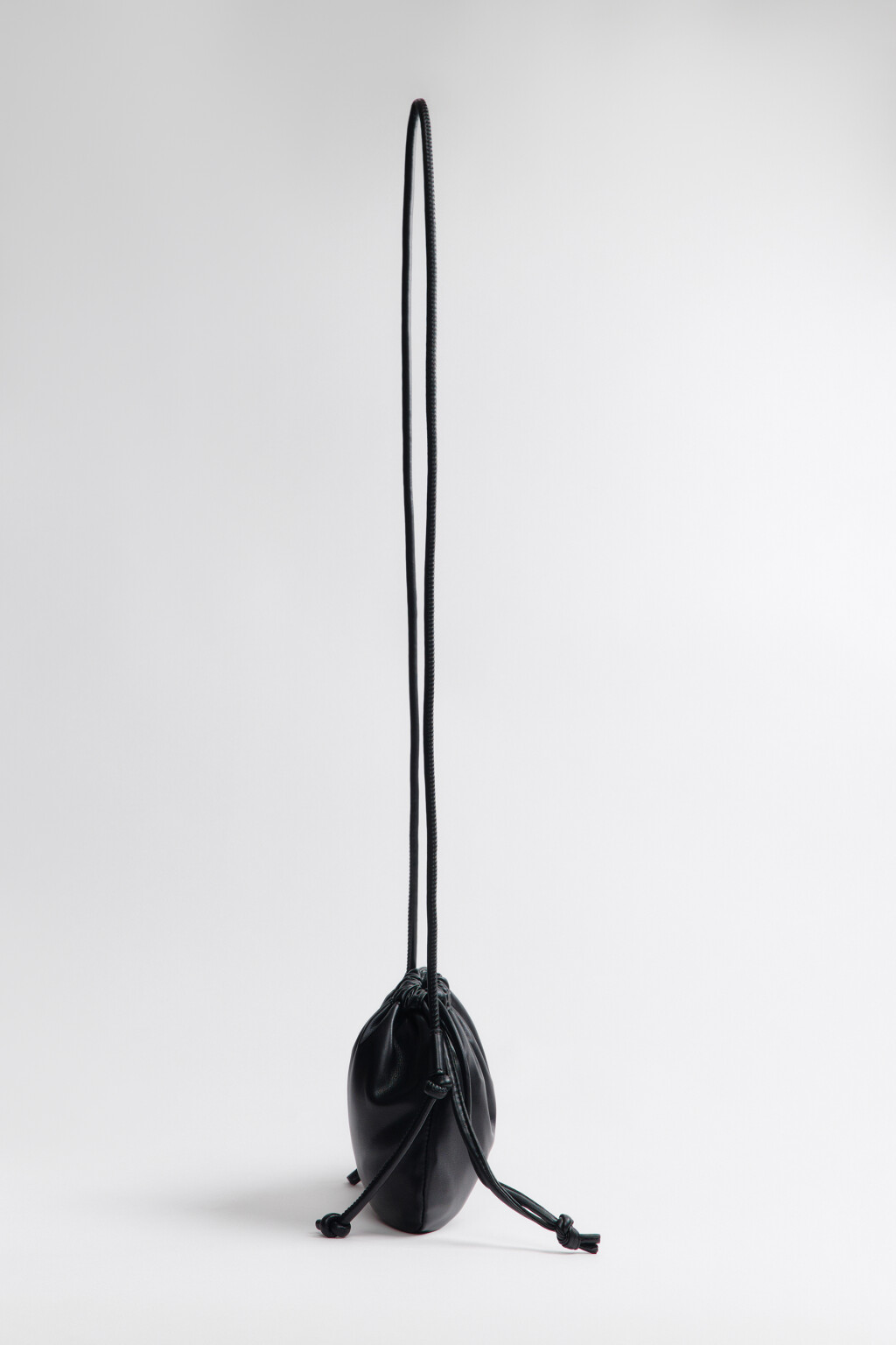 Сумка-мешочек с завязками - цвет черный - 8
