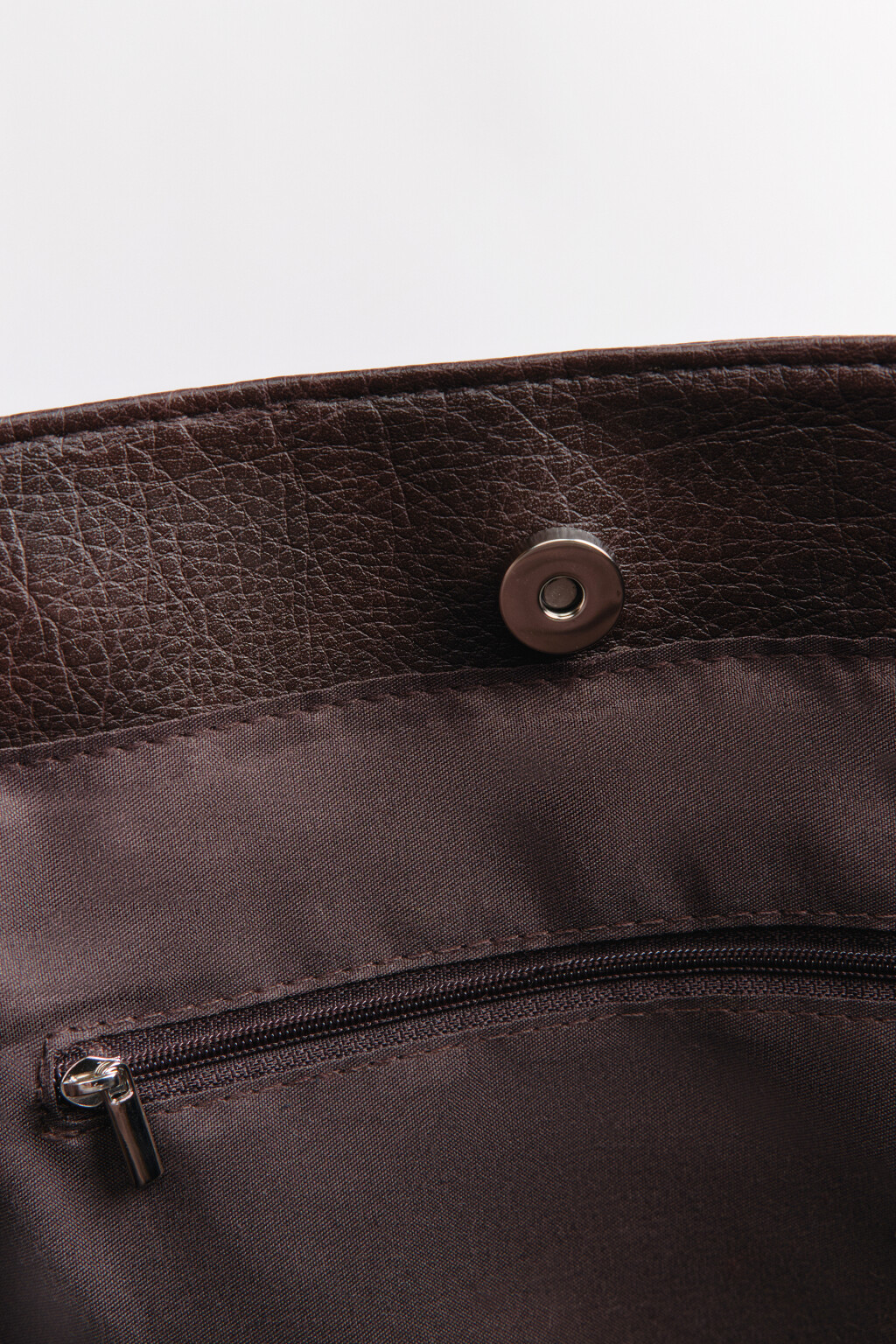 Сумка-шопер с ручками на плечо - цвет коричневый - 9