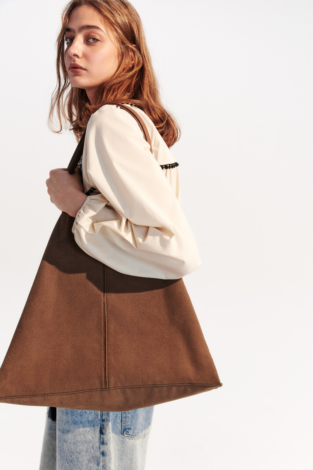 Сумка-шопер из искусственной замши - цвет коричневый - 2