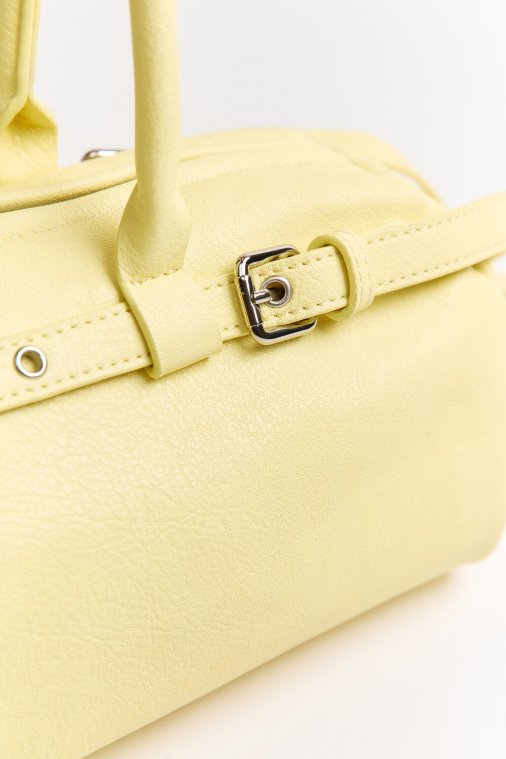 Сумка-багет с ремешками - цвет желтый - 10