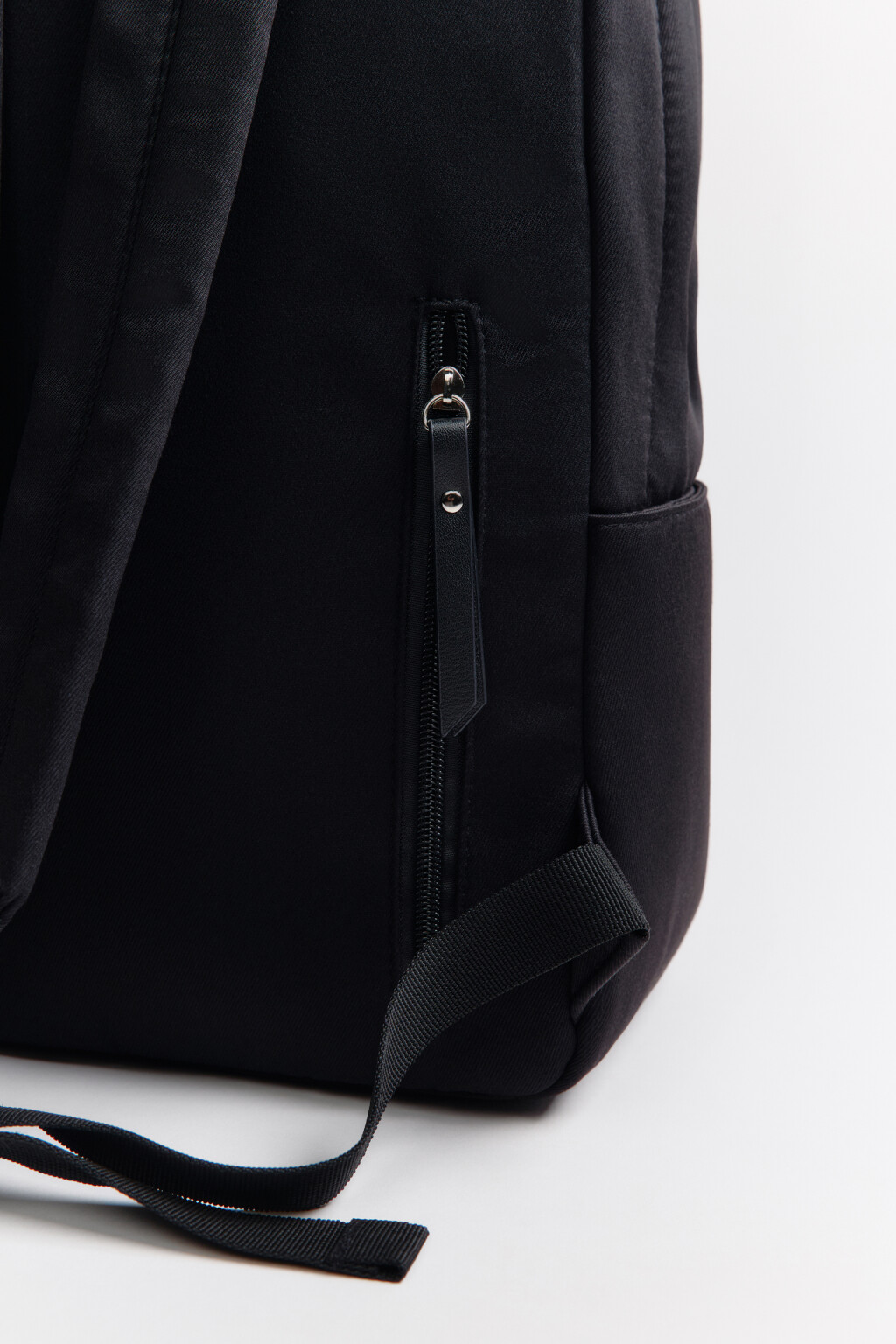 Рюкзак текстильный с карманом - цвет черный - 3