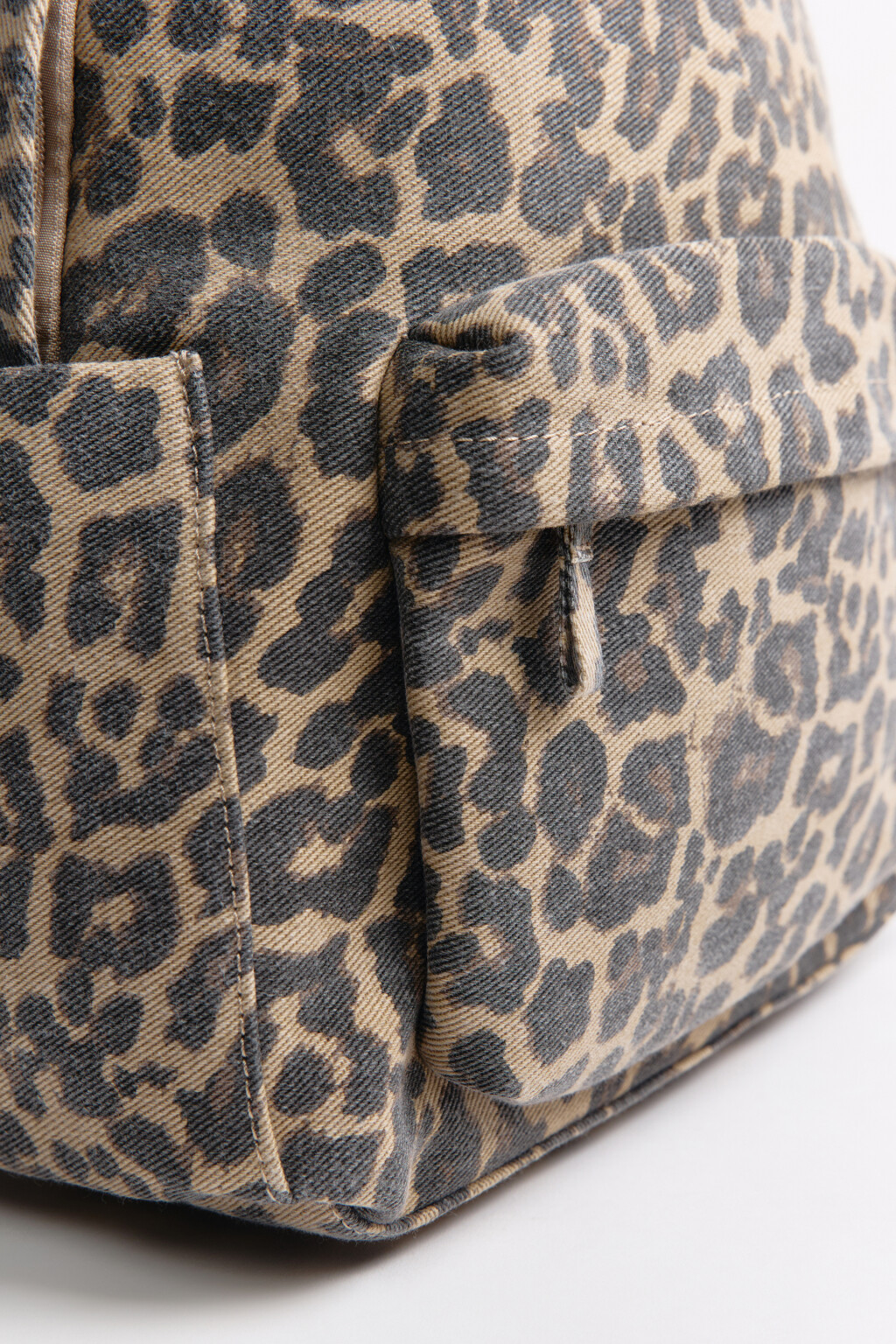 Рюкзак с леопардовым принтом - цвет мультиколор - 4