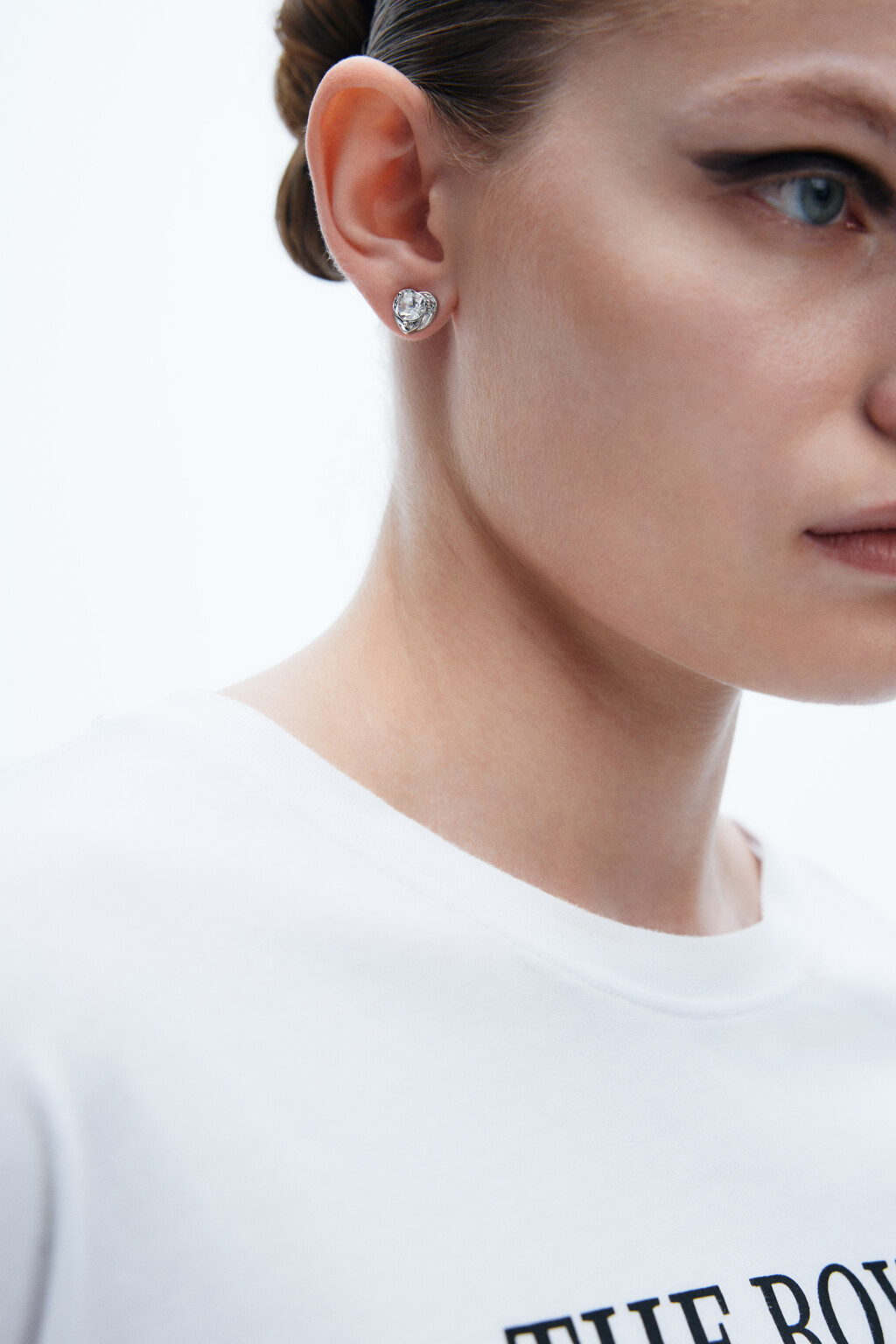 Серьги-сердечки с кристаллами - цвет серый - 1