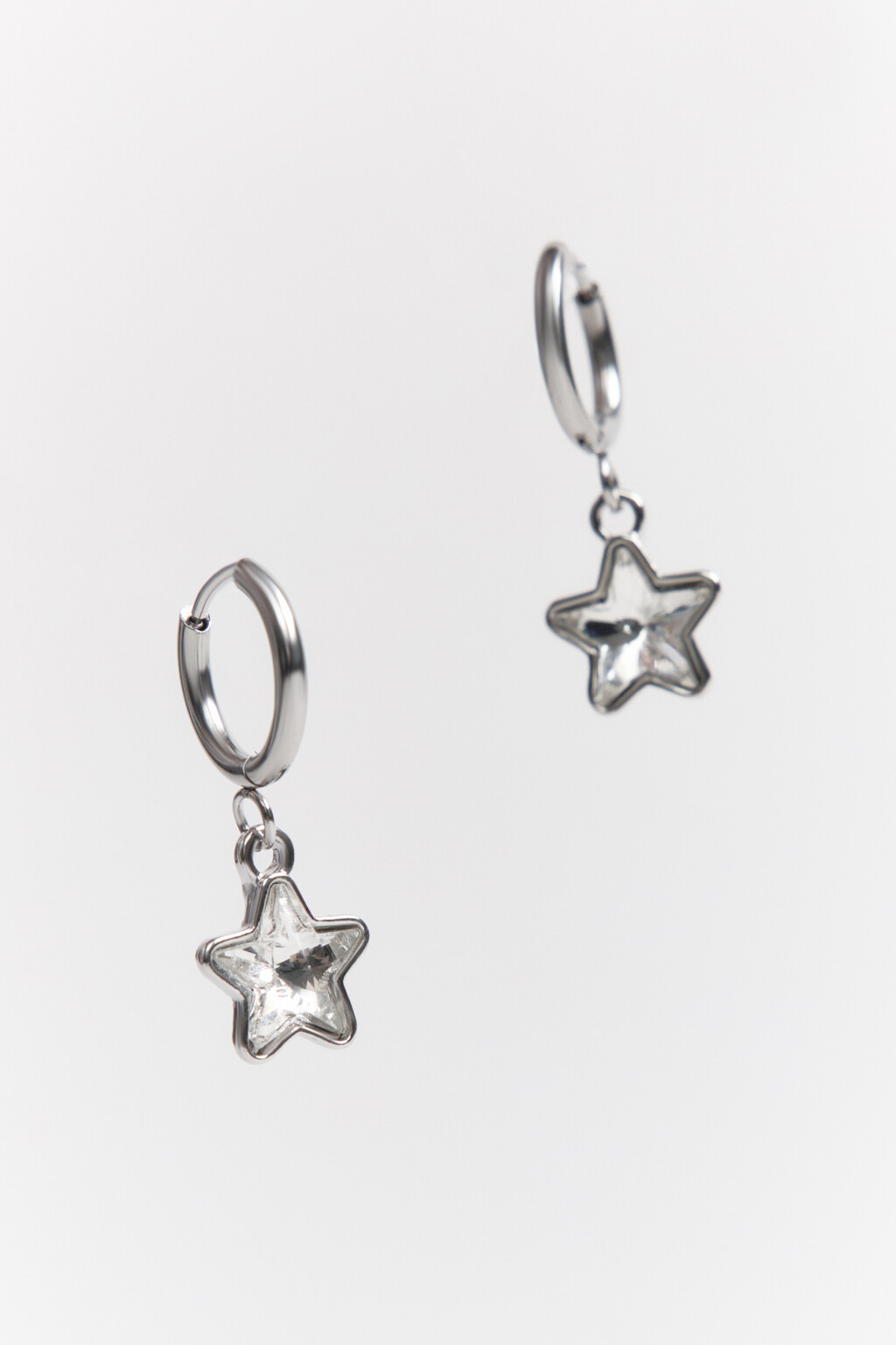 Серьги с подвесками-звездочками - цвет серый - 1