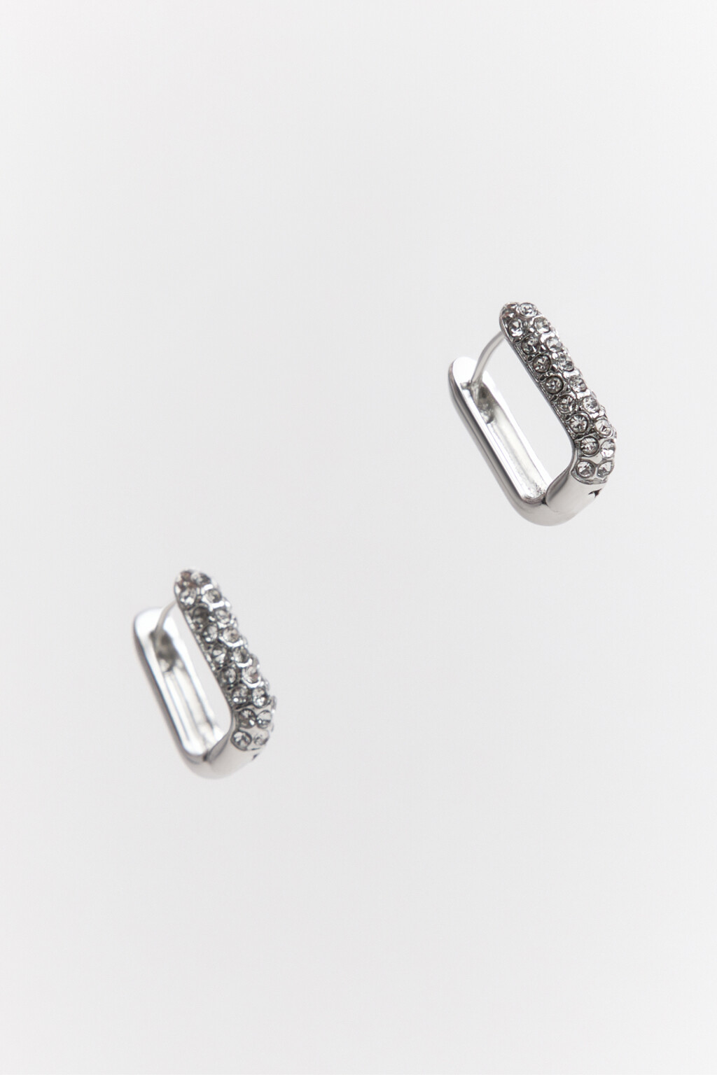 Серьги серебристые со стразами - цвет серый - 1