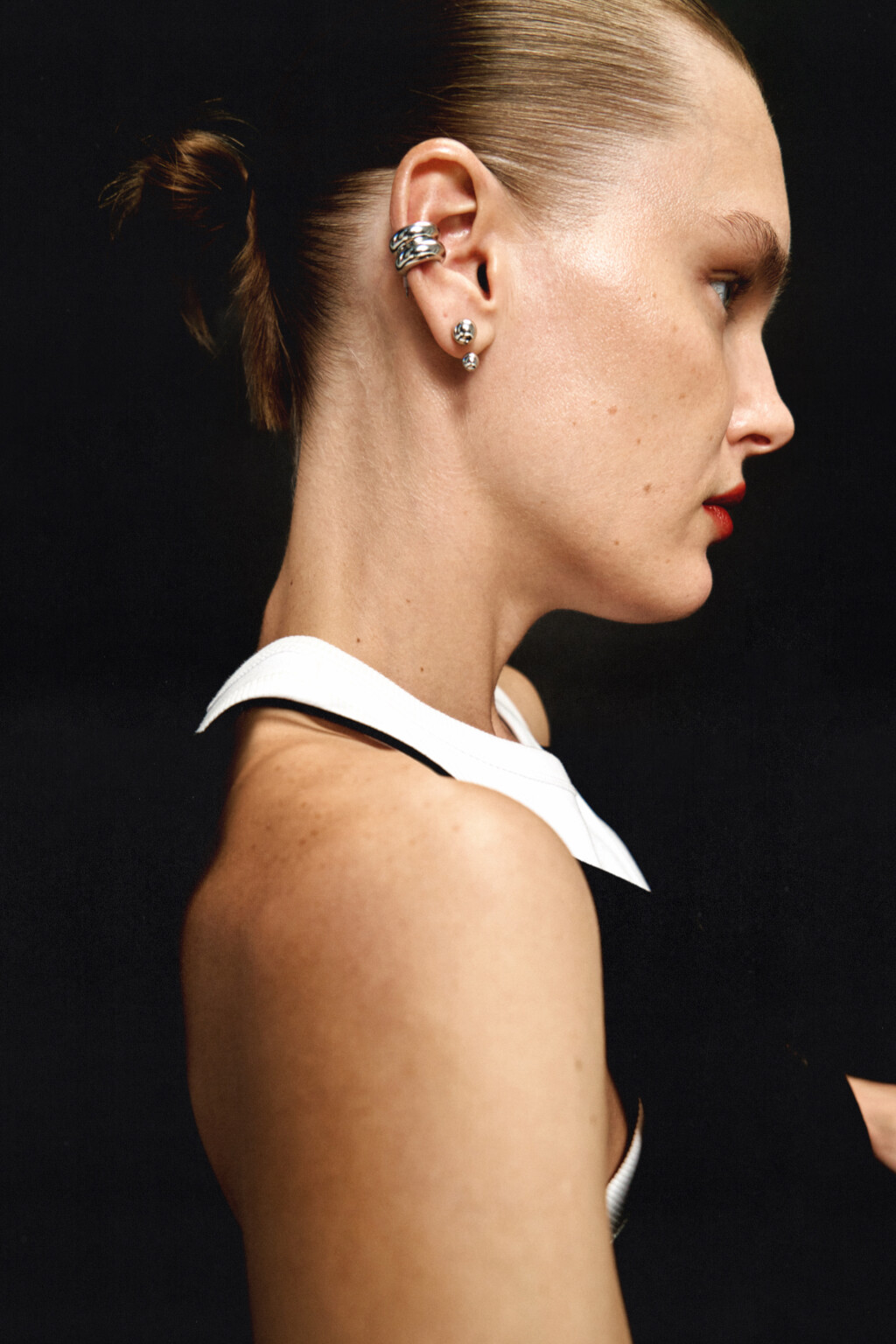 Серьги-каффы серебристые - цвет серый - 1