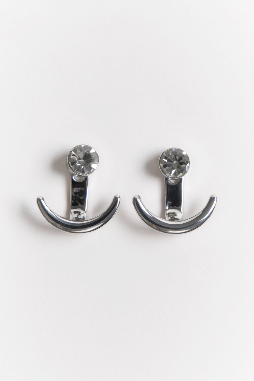 Серьги серебристые со стразами - цвет серый - 1