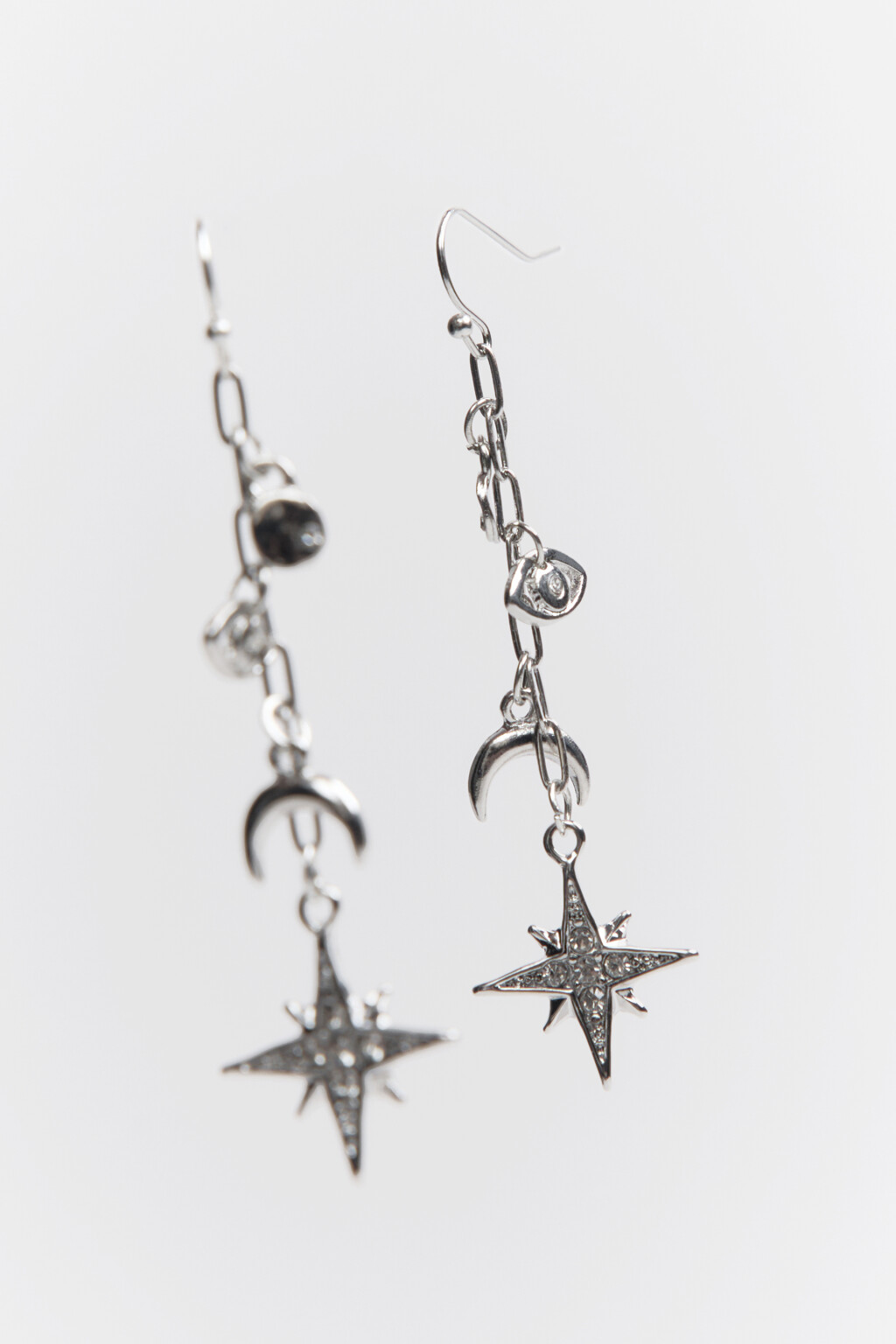 Серьги длинные с подвесками и стразами - цвет серый - 1