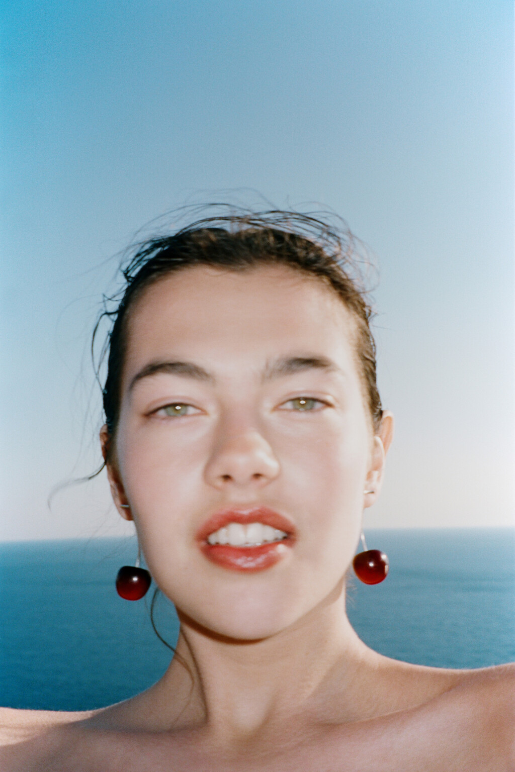 Серьги в виде вишенок - цвет мультиколор - 1