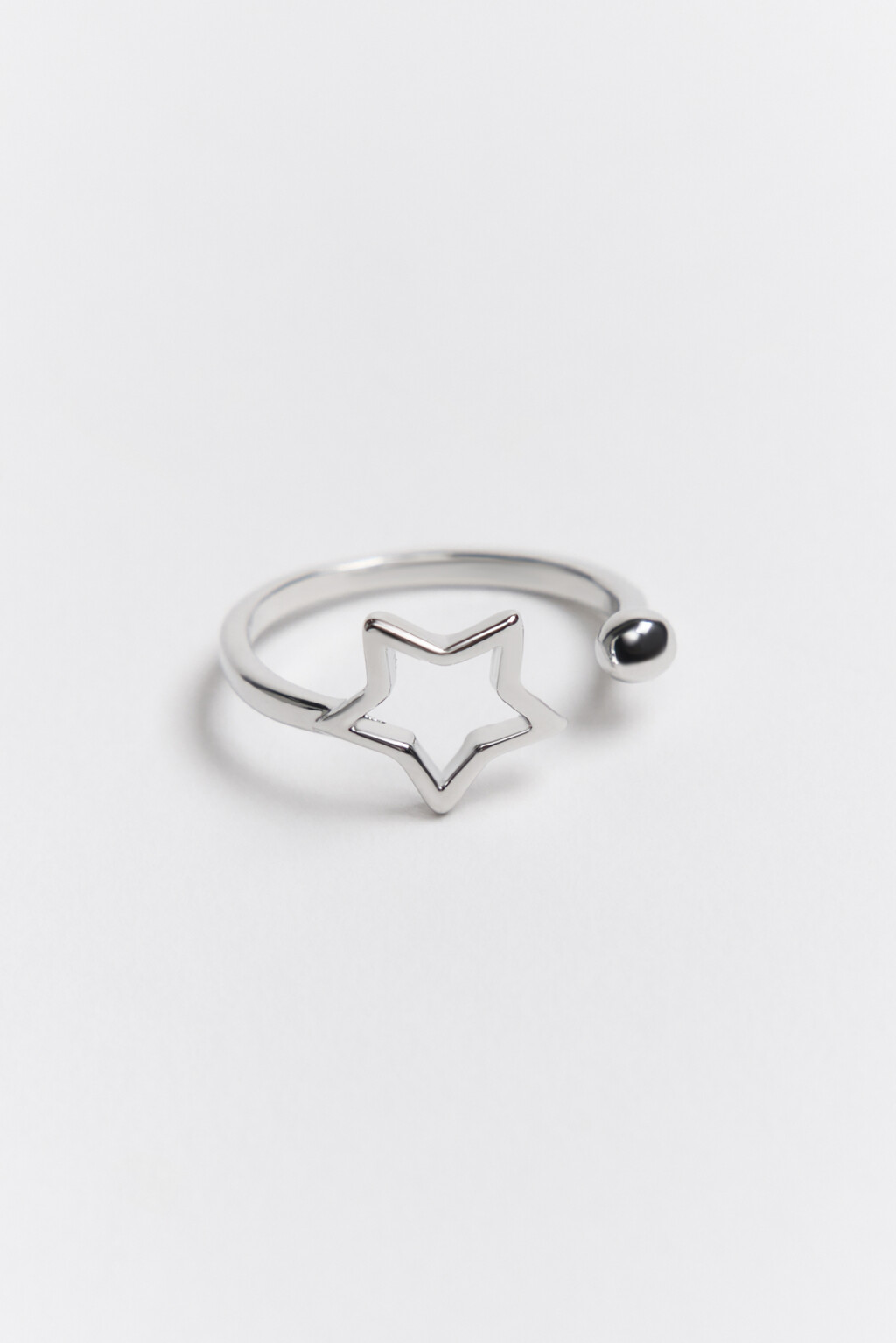 Кольцо серебристое со звездой - цвет серый - 1