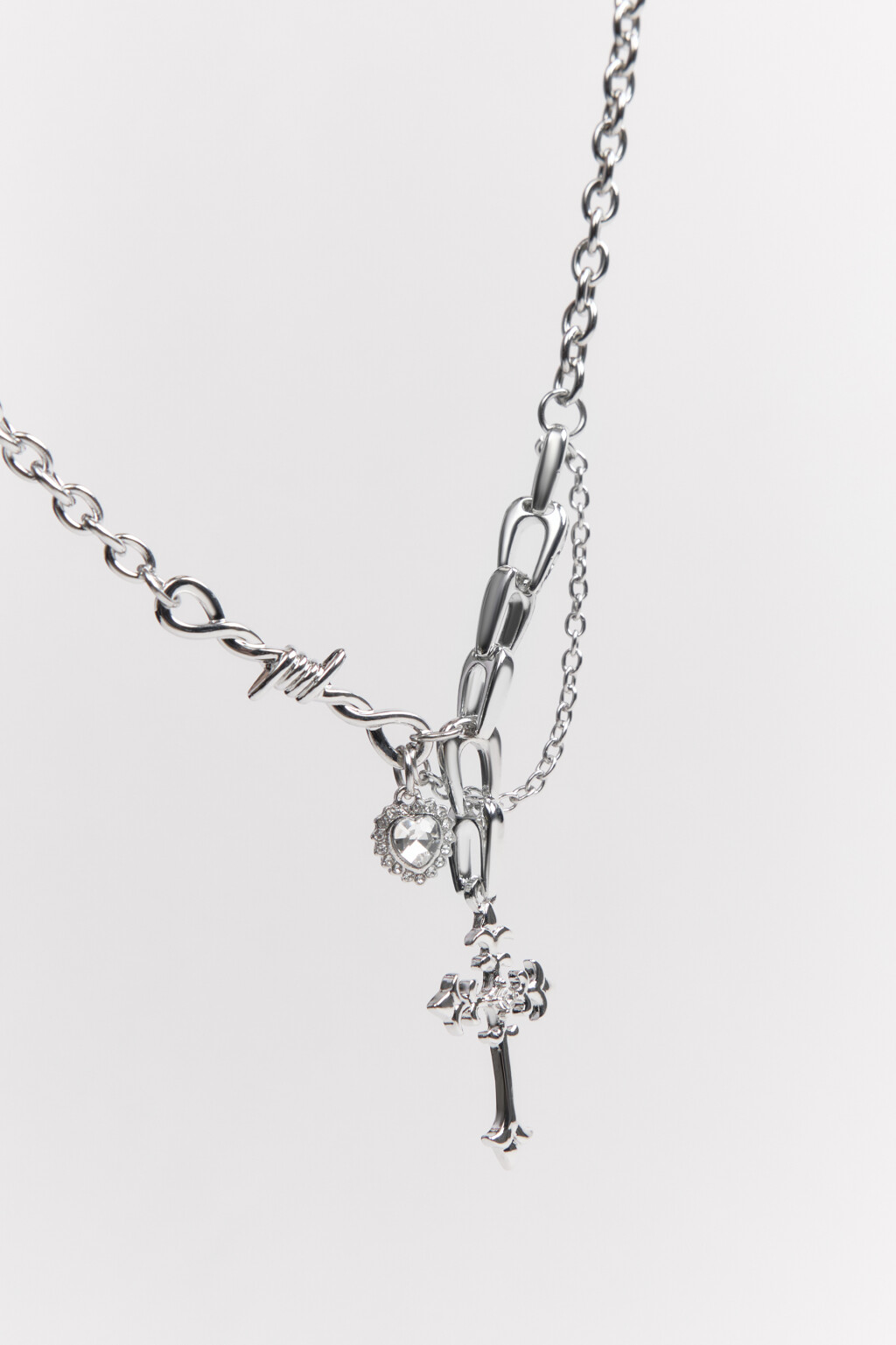 Цепочка с крестом и стразами - цвет серый - 3