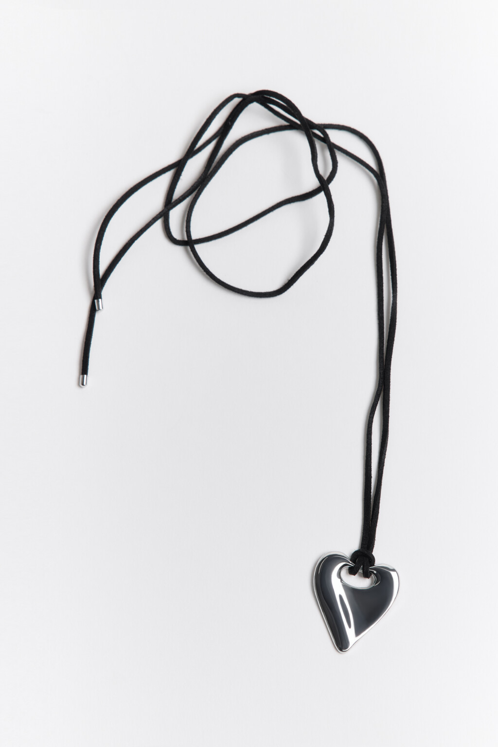 Колье-шнурок с подвеской - цвет серый - 3