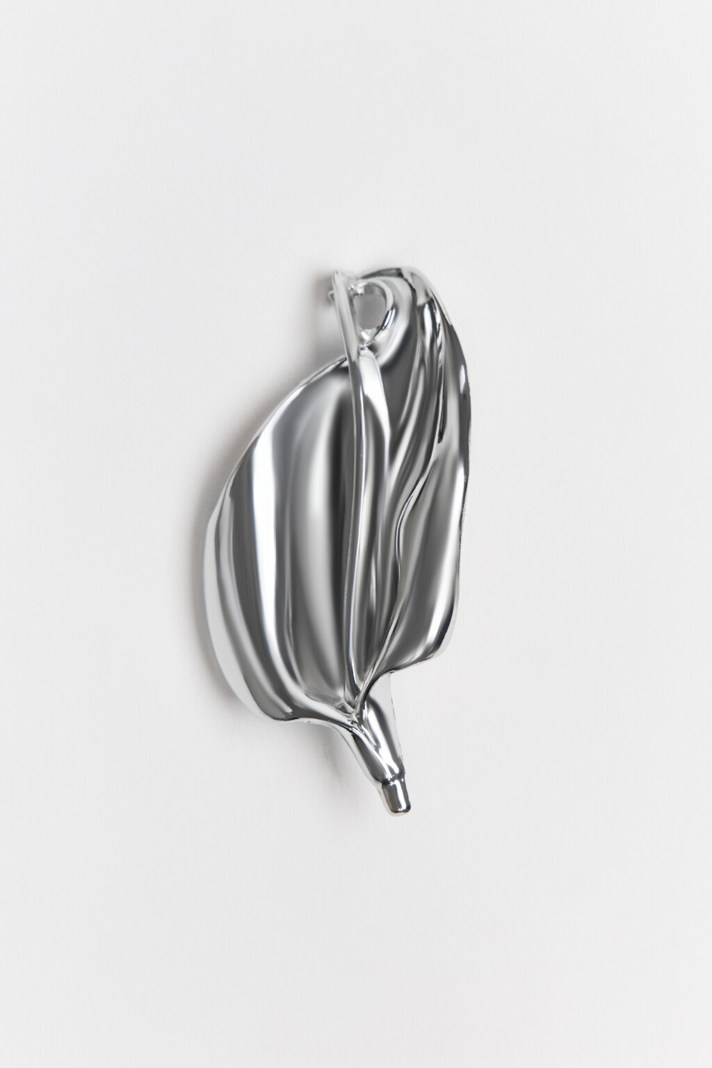 Брошь серебристая абстрактная - цвет серый - 5