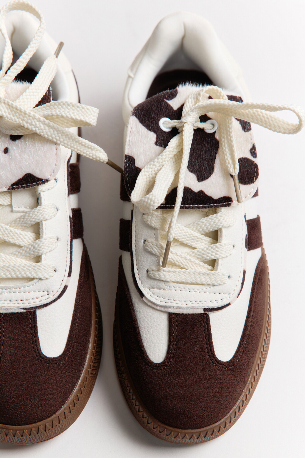 Кеды с коровьим принтом - цвет коричневый - 4