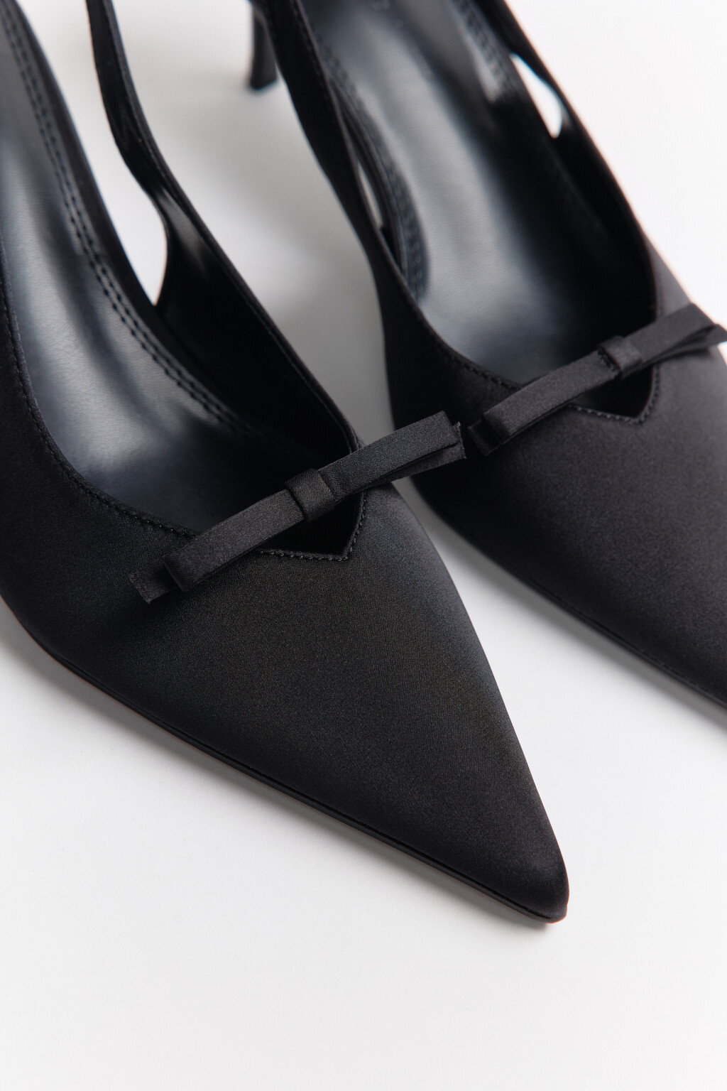Туфли-лодочки с бантиком - цвет черный - 10