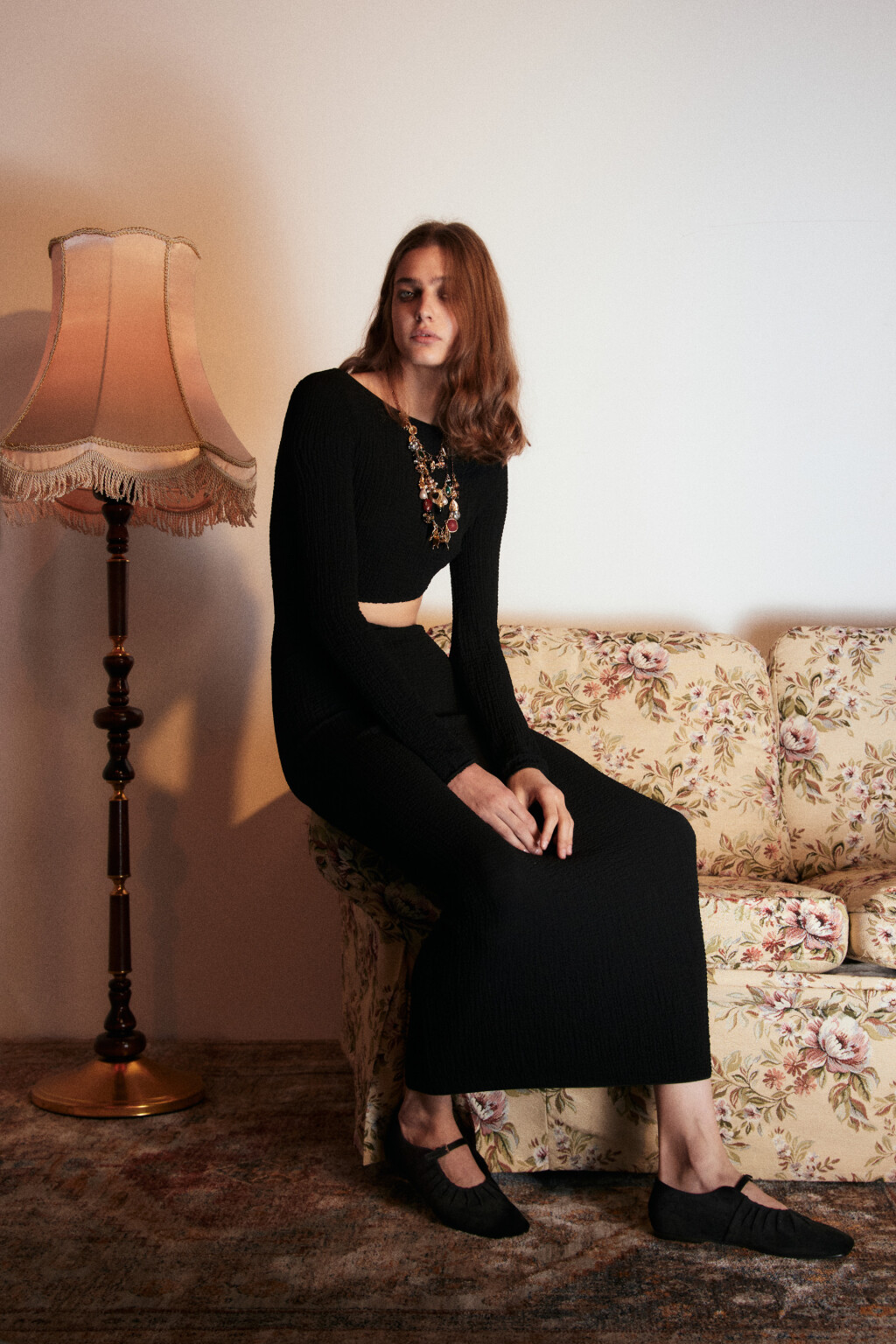 Балетки с ремешком и складками - цвет черный - 3