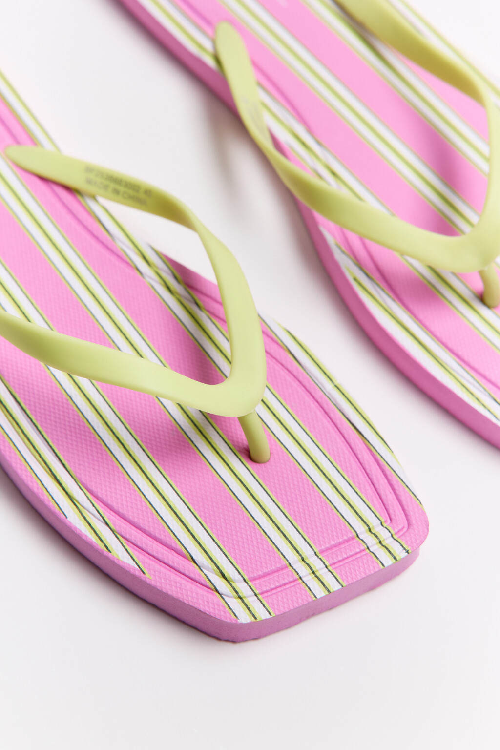 Сабо-вьетнамки с цветной подошвой - цвет розовый - 6