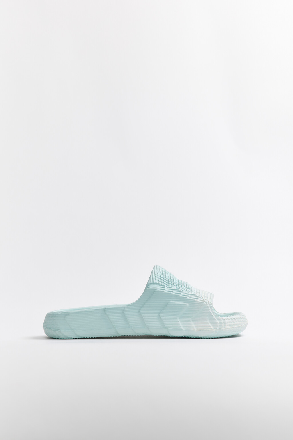 Сабо из фактурного материала - цвет голубой - 1