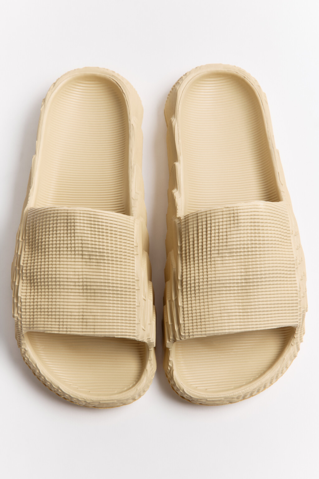 Сабо из фактурного материала - цвет бежевый - 5