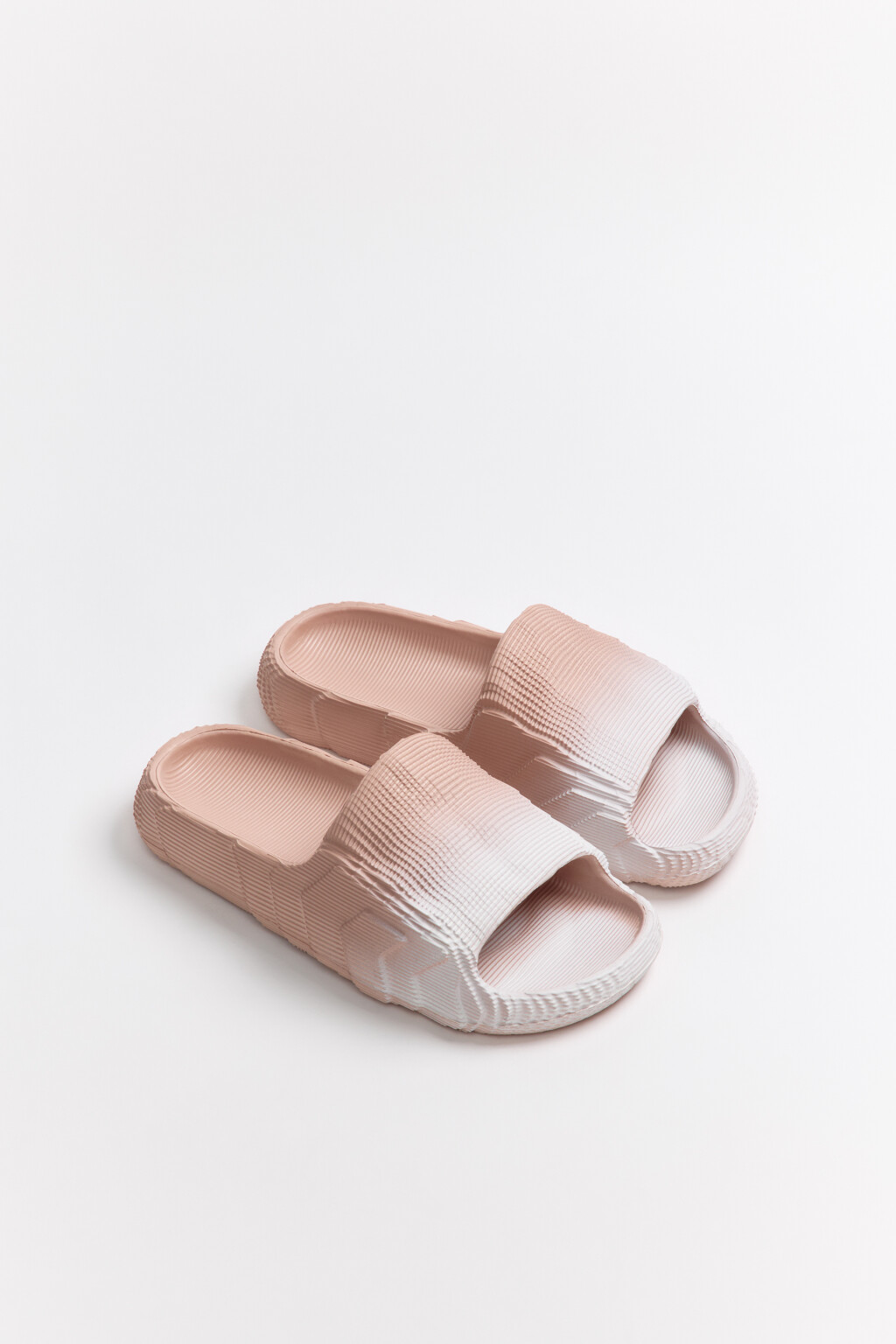 Сабо из фактурного материала - цвет розовый - 4