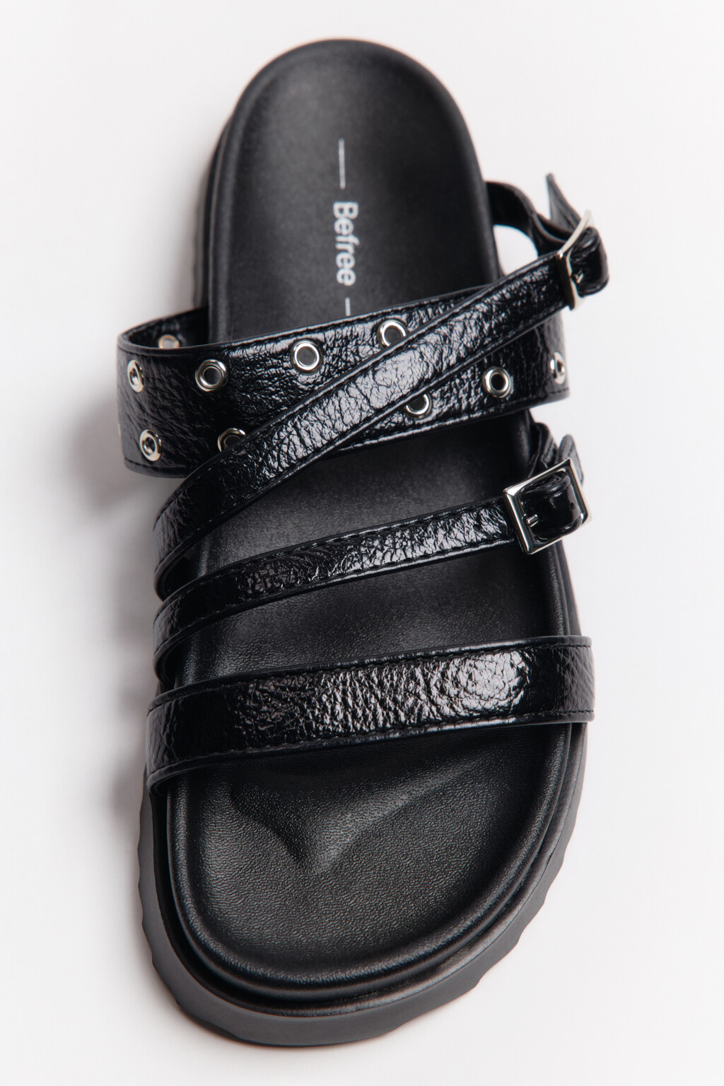 Сабо на платформе с металлическим декором - цвет черный - 5