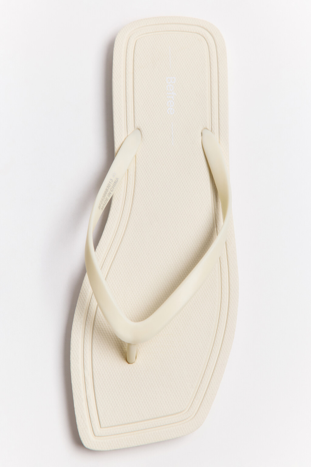 Сабо-вьетнамки на плоской подошве - цвет молочный - 6