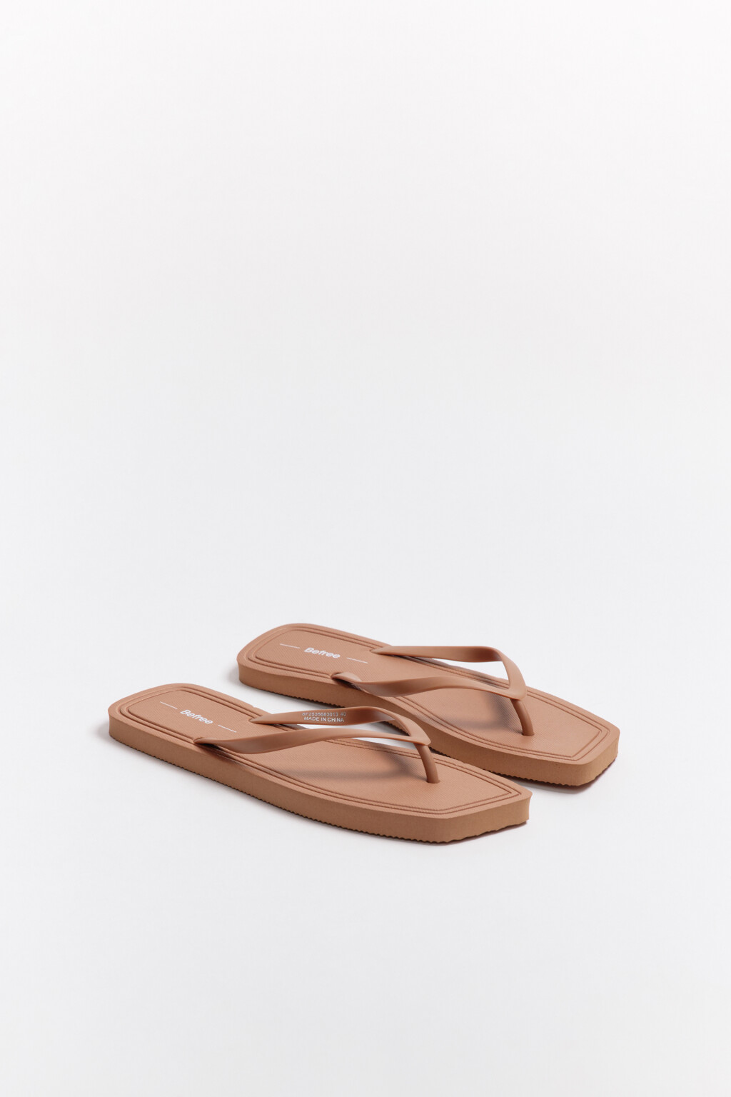 Сабо-вьетнамки на плоской подошве - цвет коричневый - 7