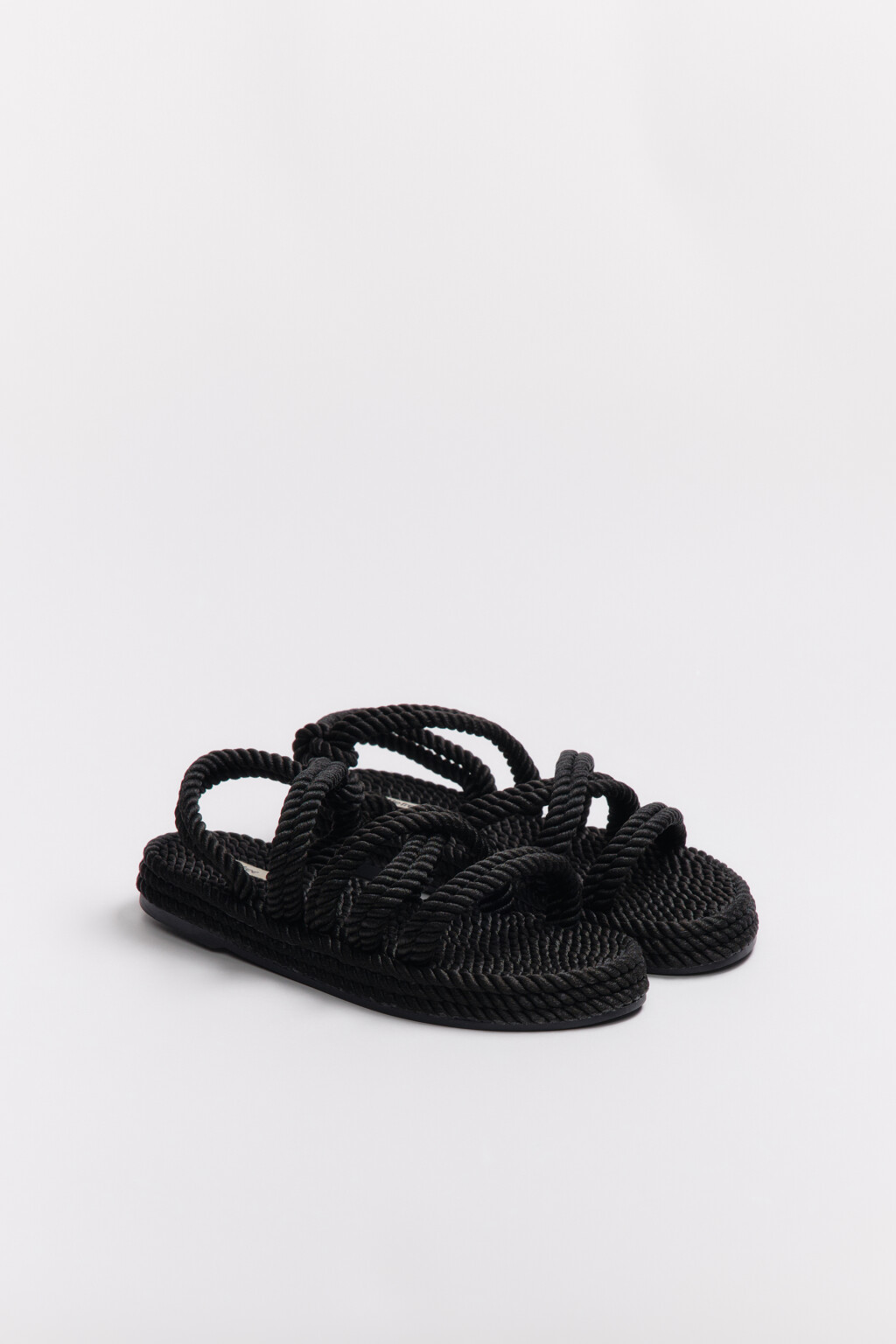Сандалии плетеные с ремешками - цвет черный - 7
