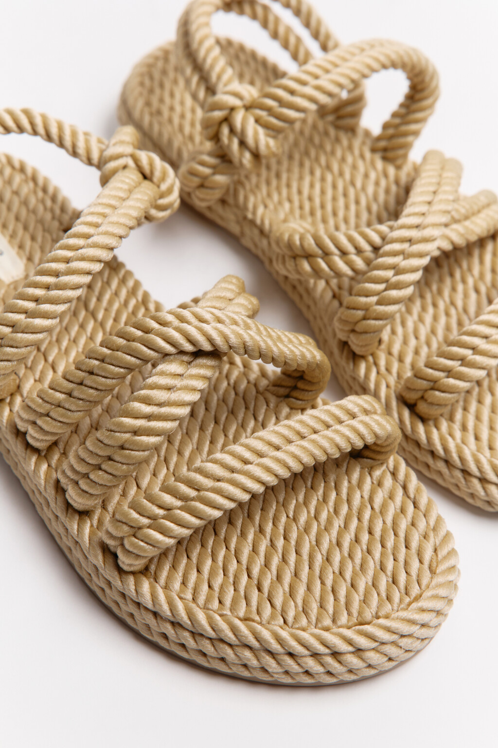 Сандалии плетеные с ремешками - цвет бежевый - 8