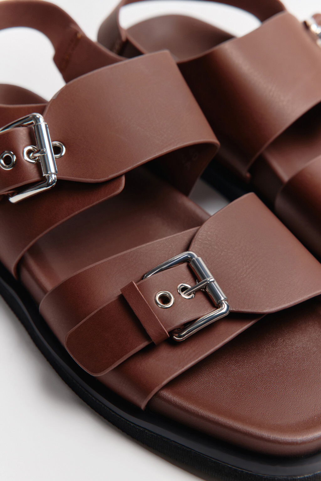 Сандалии с широкими ремешками - цвет коричневый - 5