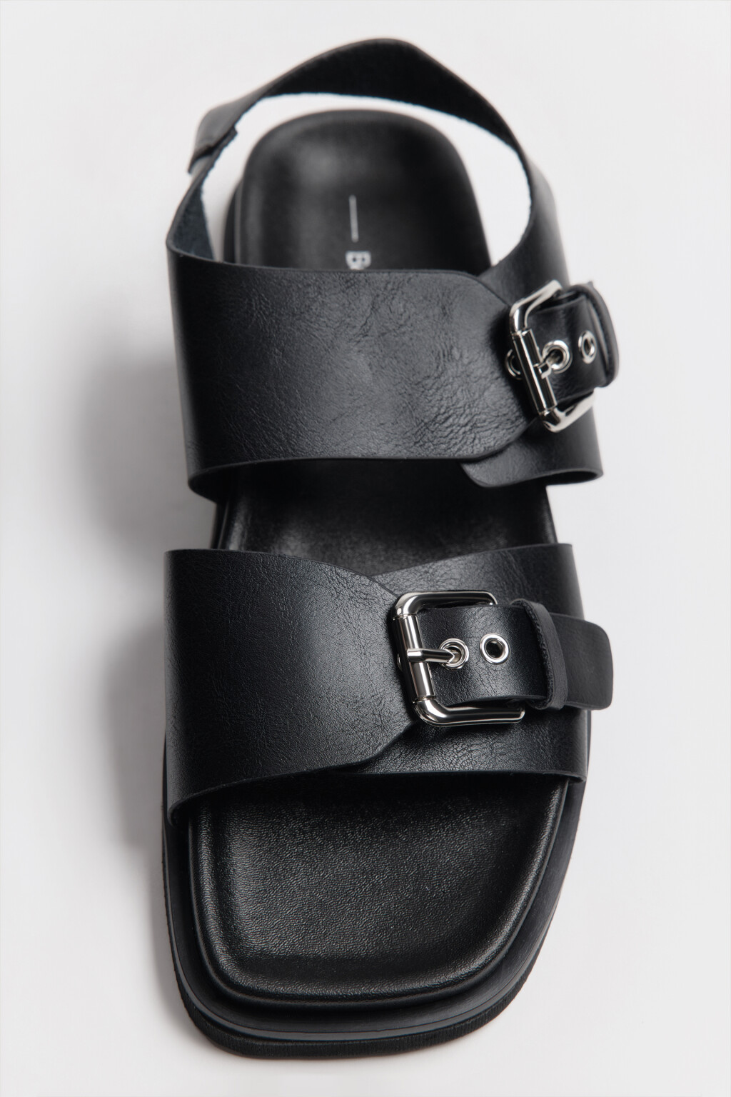 Сандалии с широкими ремешками - цвет черный - 4