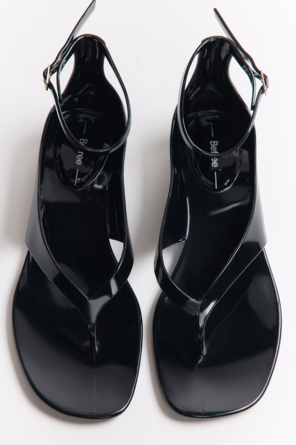 Босоножки с прозрачным верхом - цвет черный - 9