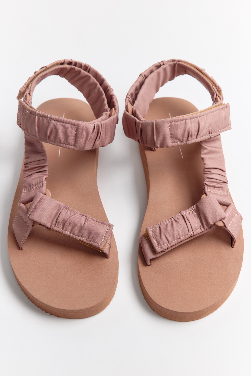 Сандалии на ремешках с липучками - цвет коричневый - 7