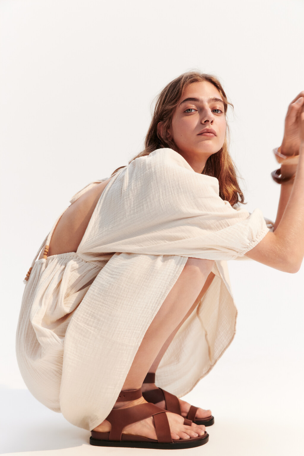 Сандалии с широкими ремешками - цвет коричневый - 4